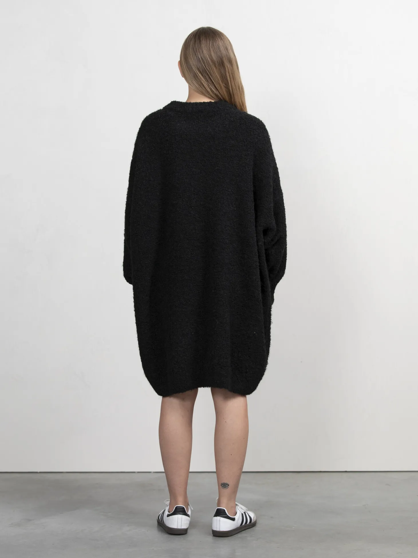 boucle_gebreide_jurk_andres_5.webp Les Soeurs Boucle Gebreide Jurk Andres Black Online