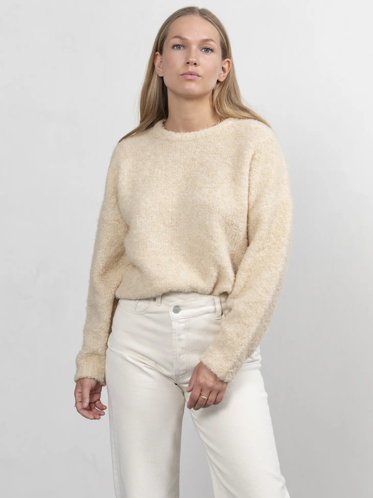 boucle_gebreide_trui_ada_3-1.webp Les Soeurs Boucle Gebreide Trui Ada Sand Cheap