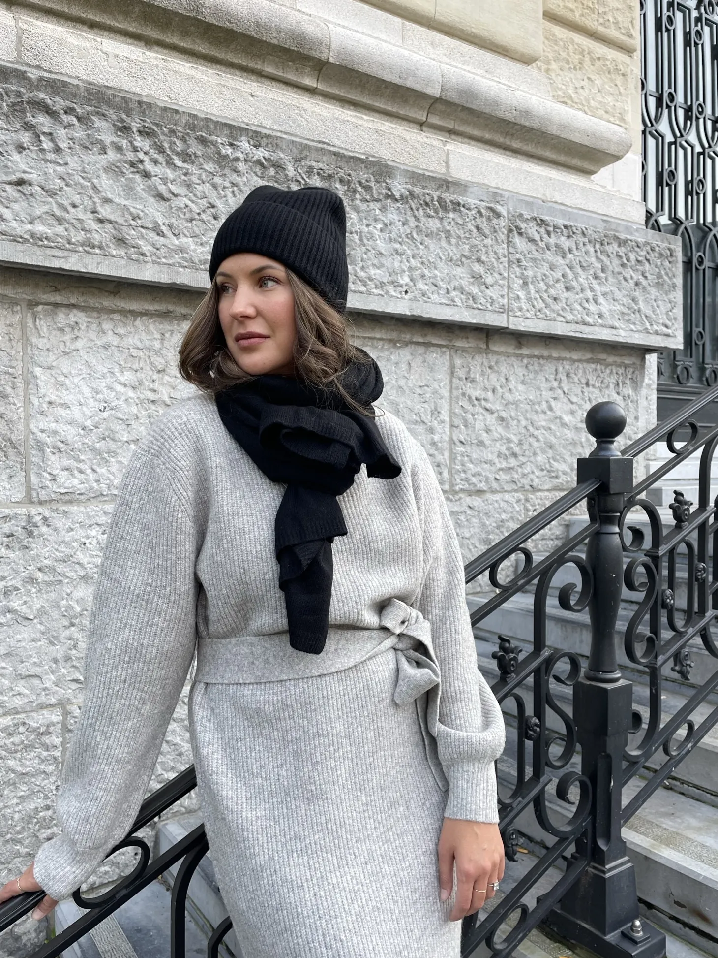 Les Soeurs Cashmere Beanie Pixie Black Best