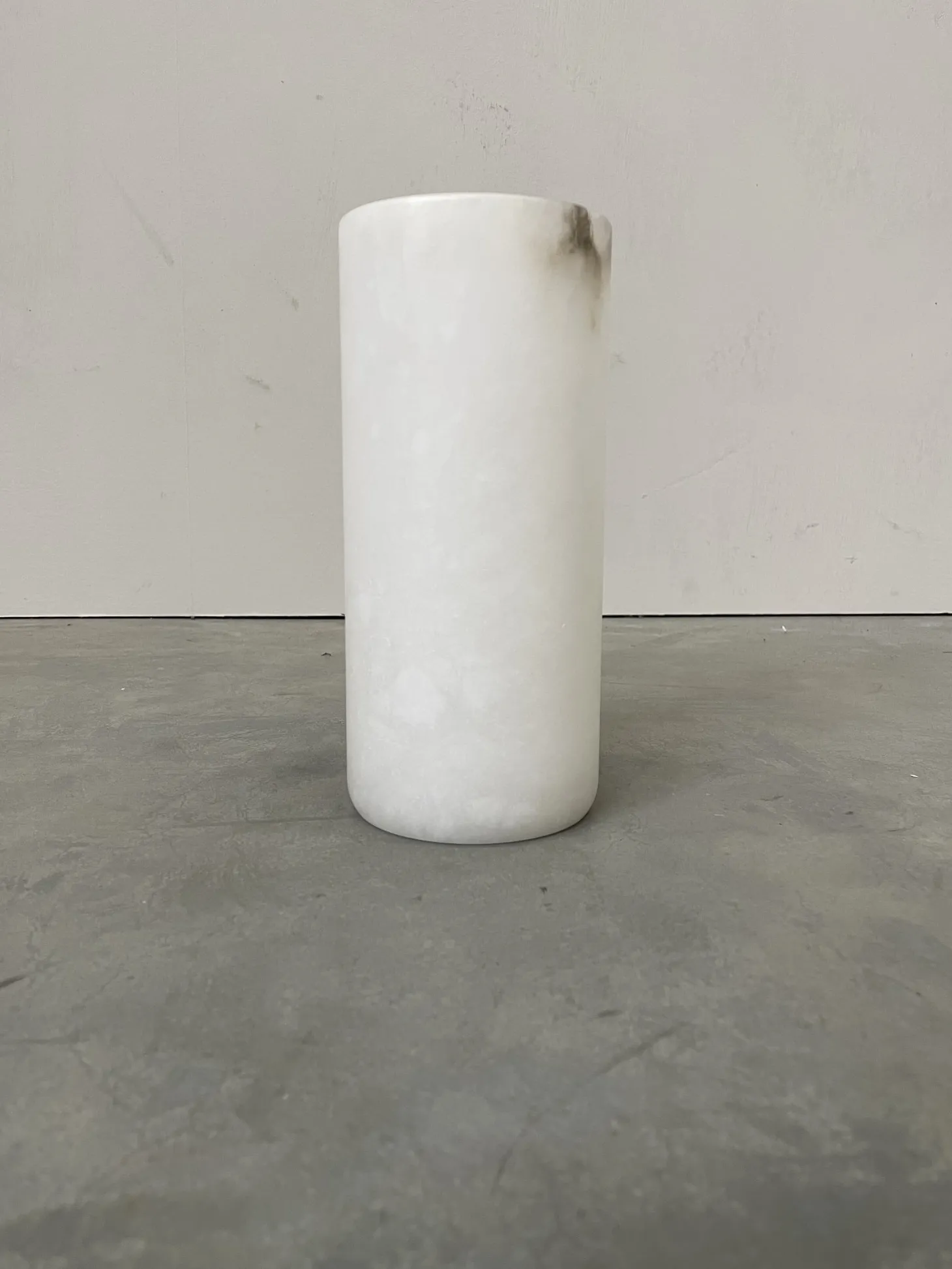 Les Soeurs Cylinder Alabaster Waxinelichthouder (Extra Large) White Discount