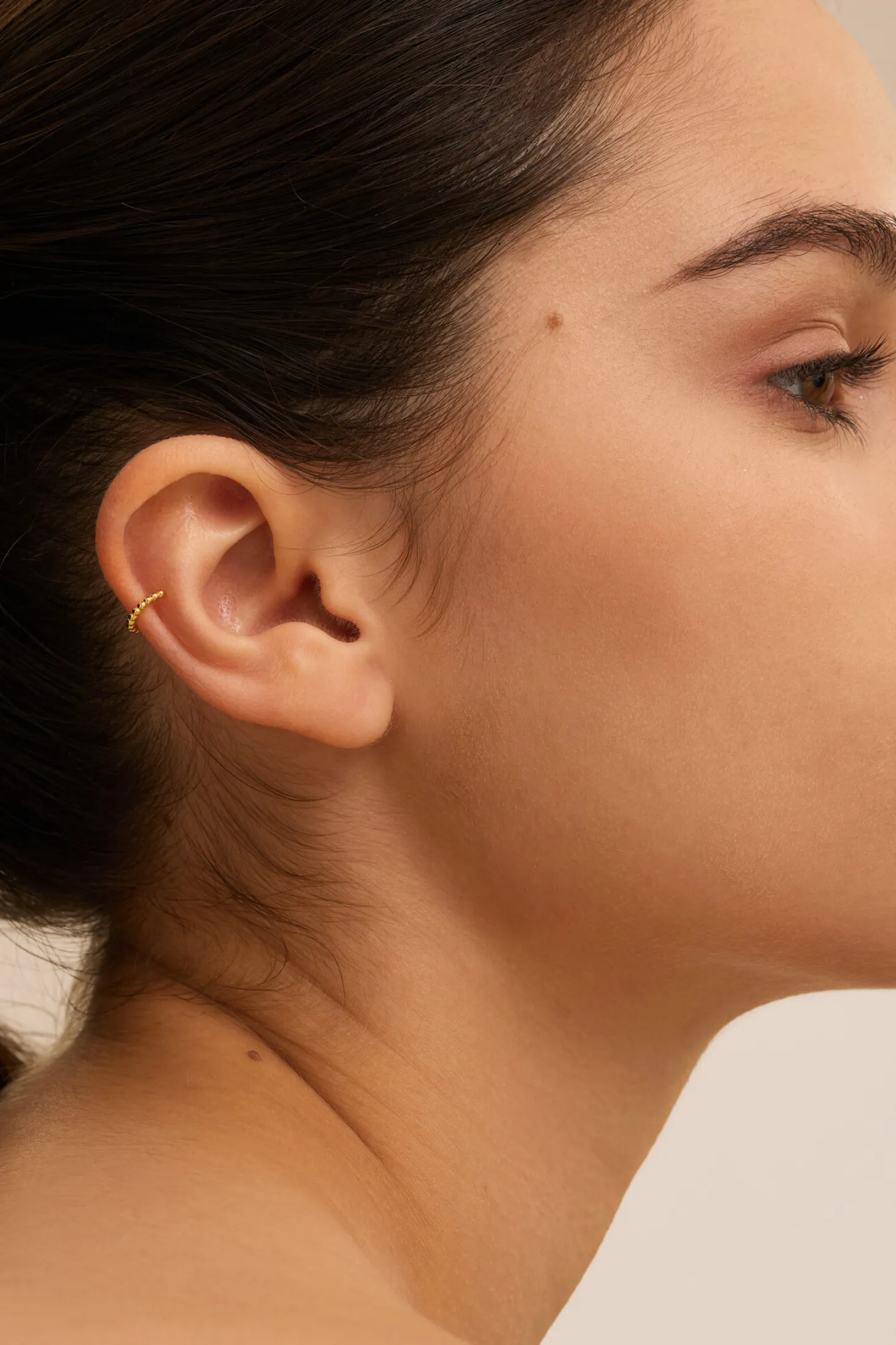 ear_cuff_june_dots_1-1.webp Les Soeurs Ear Cuff June Dots Gold Online