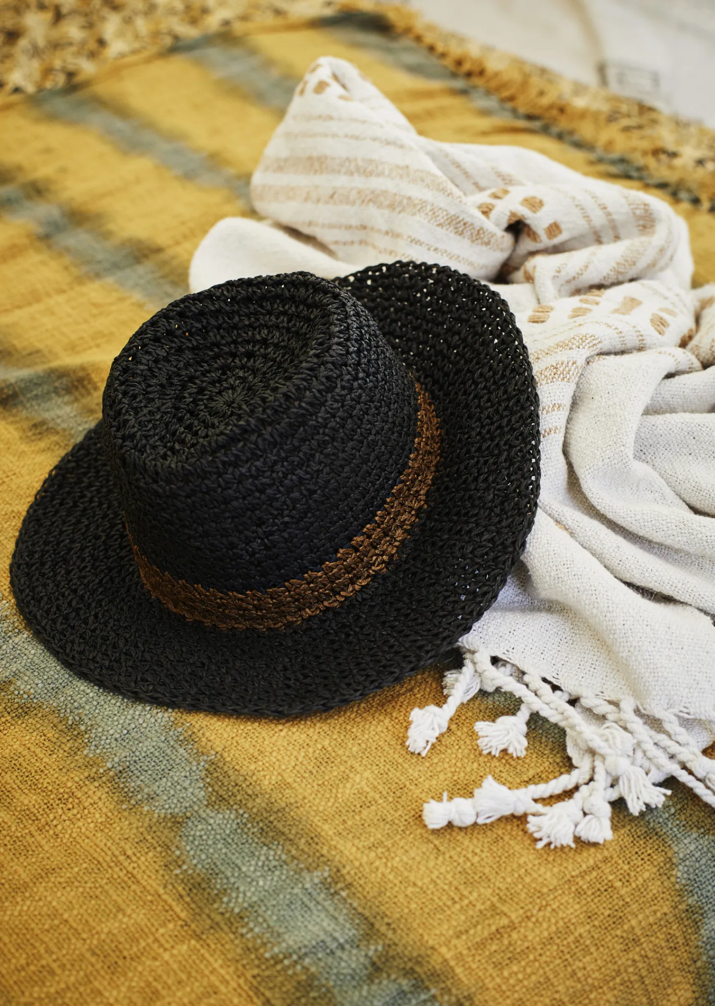 Madam Stoltz Gehaakte Hoed Black Brown Discount
