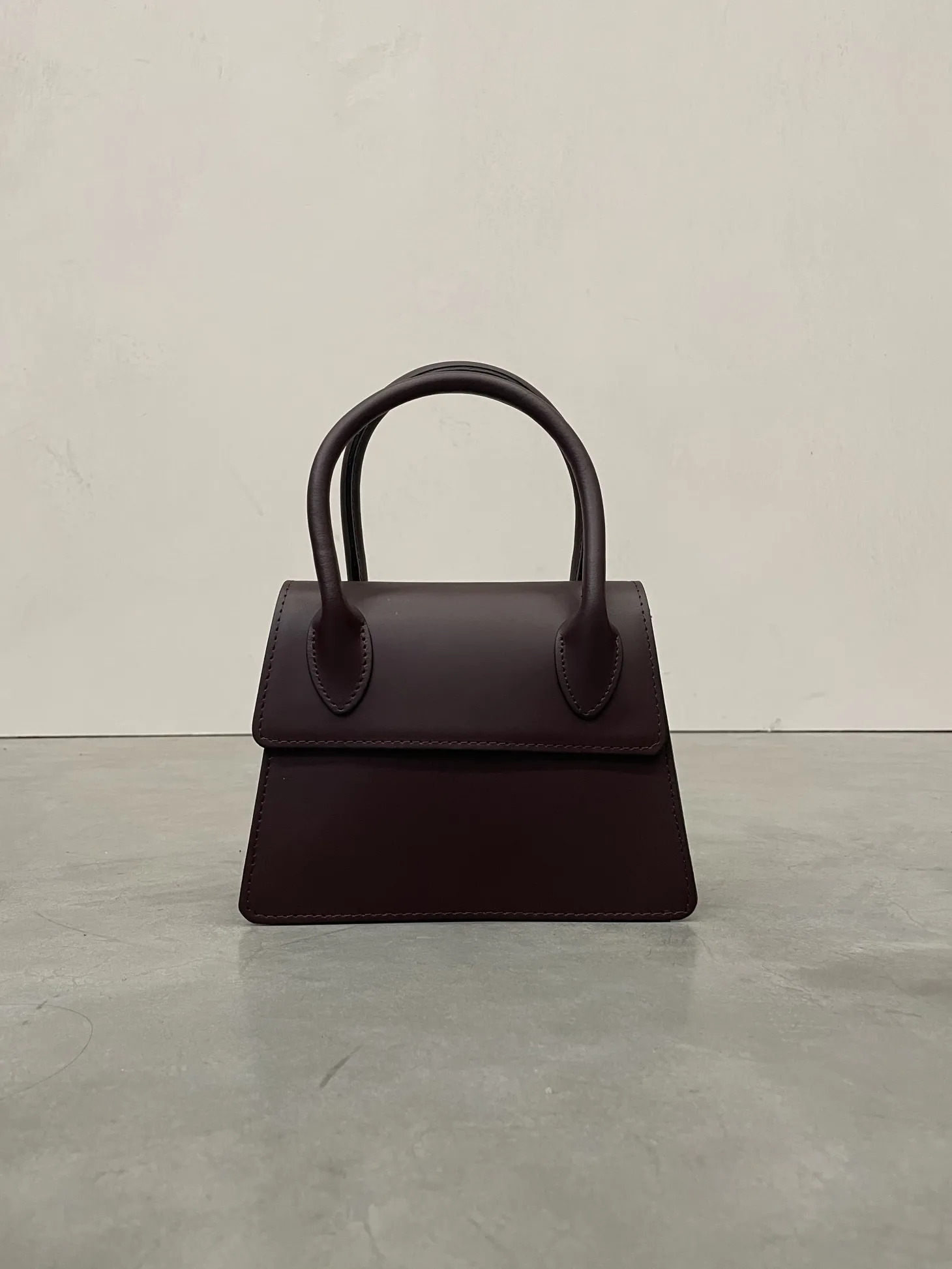 Les Soeurs Handtas Raphael Bordeaux Clearance