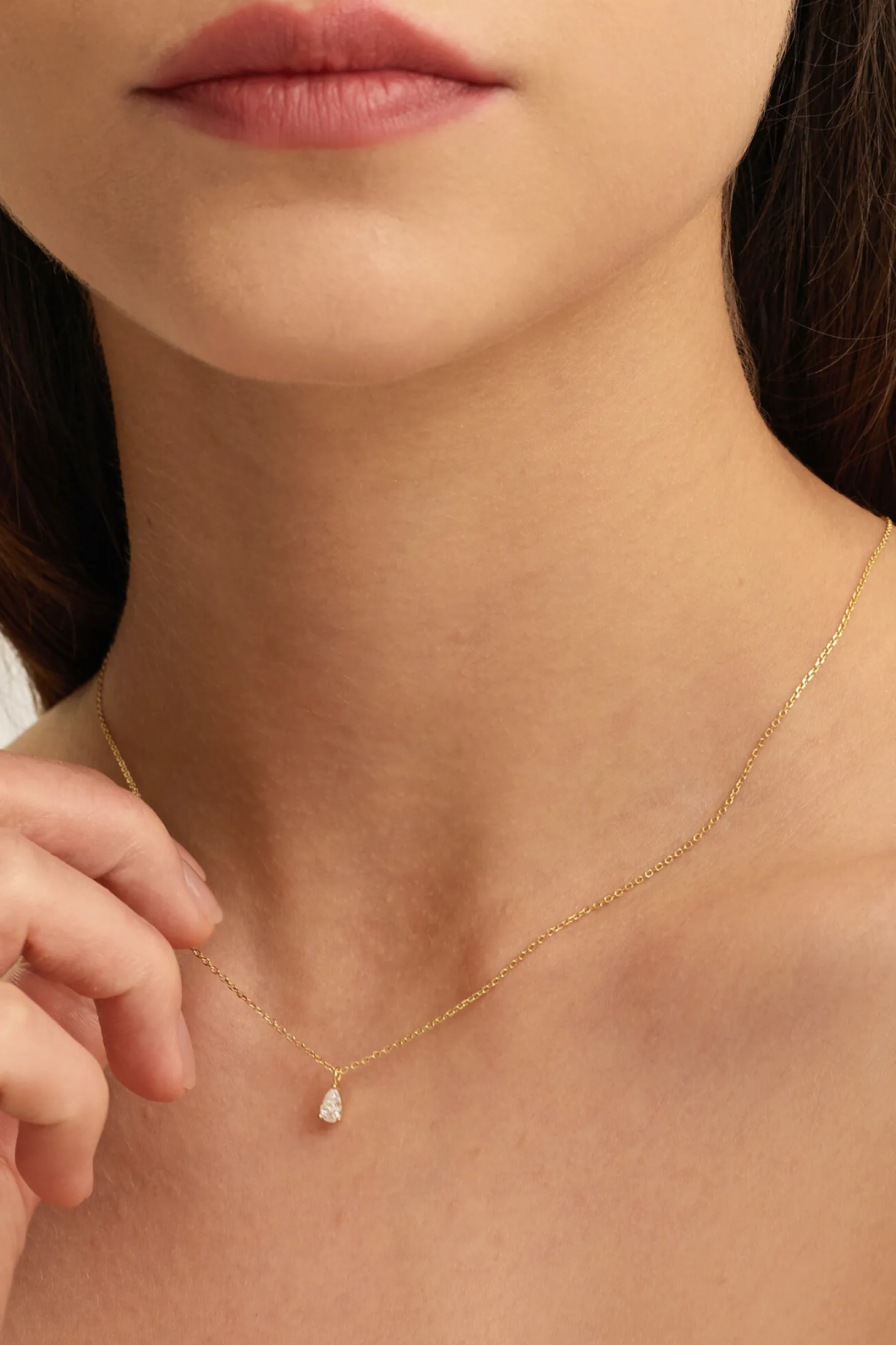ketting_romee_extra_fine_chain_pear_1.webp Les Soeurs Ketting Romee Extra Fine Chain Pear Gold Store