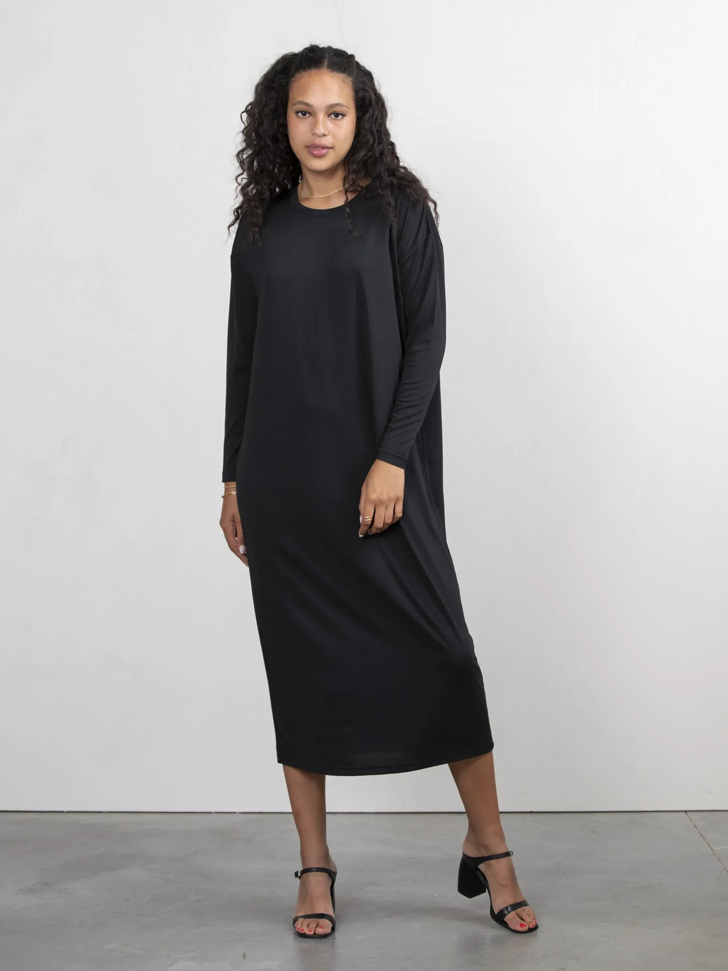 lange_jersey_jurk_anne_0-1.webp Les Soeurs Lange Jersey Jurk Anne Black Online