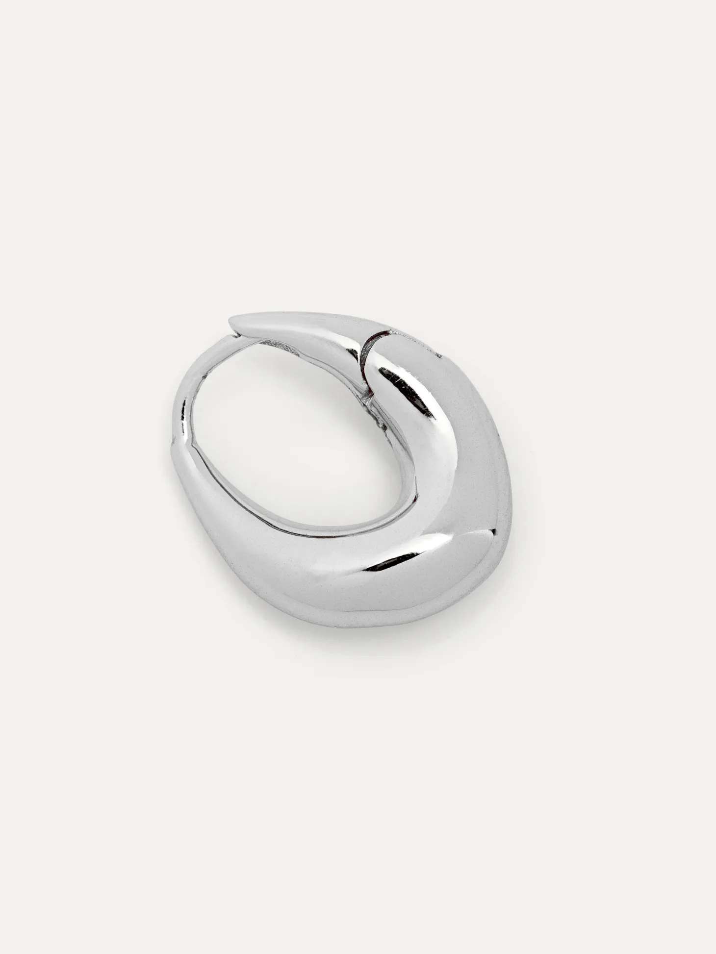 oorbel_joanne_flowy_2.webp Les Soeurs Oorbel Joanne Flowy Silver Shop