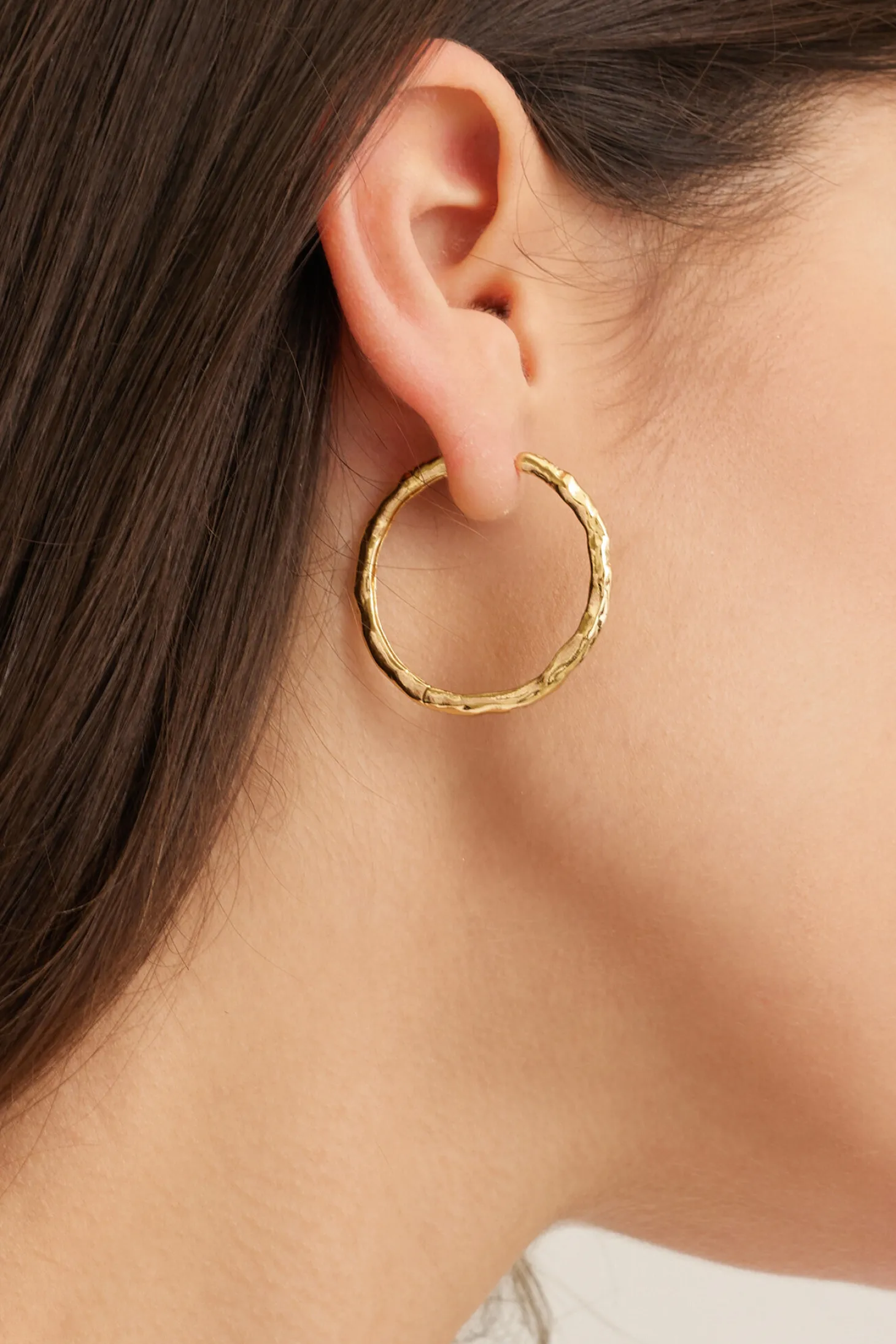 oorbellen_set_fara_hammered_2.webp Les Soeurs Oorbellen Set Fara Hammered Gold Online