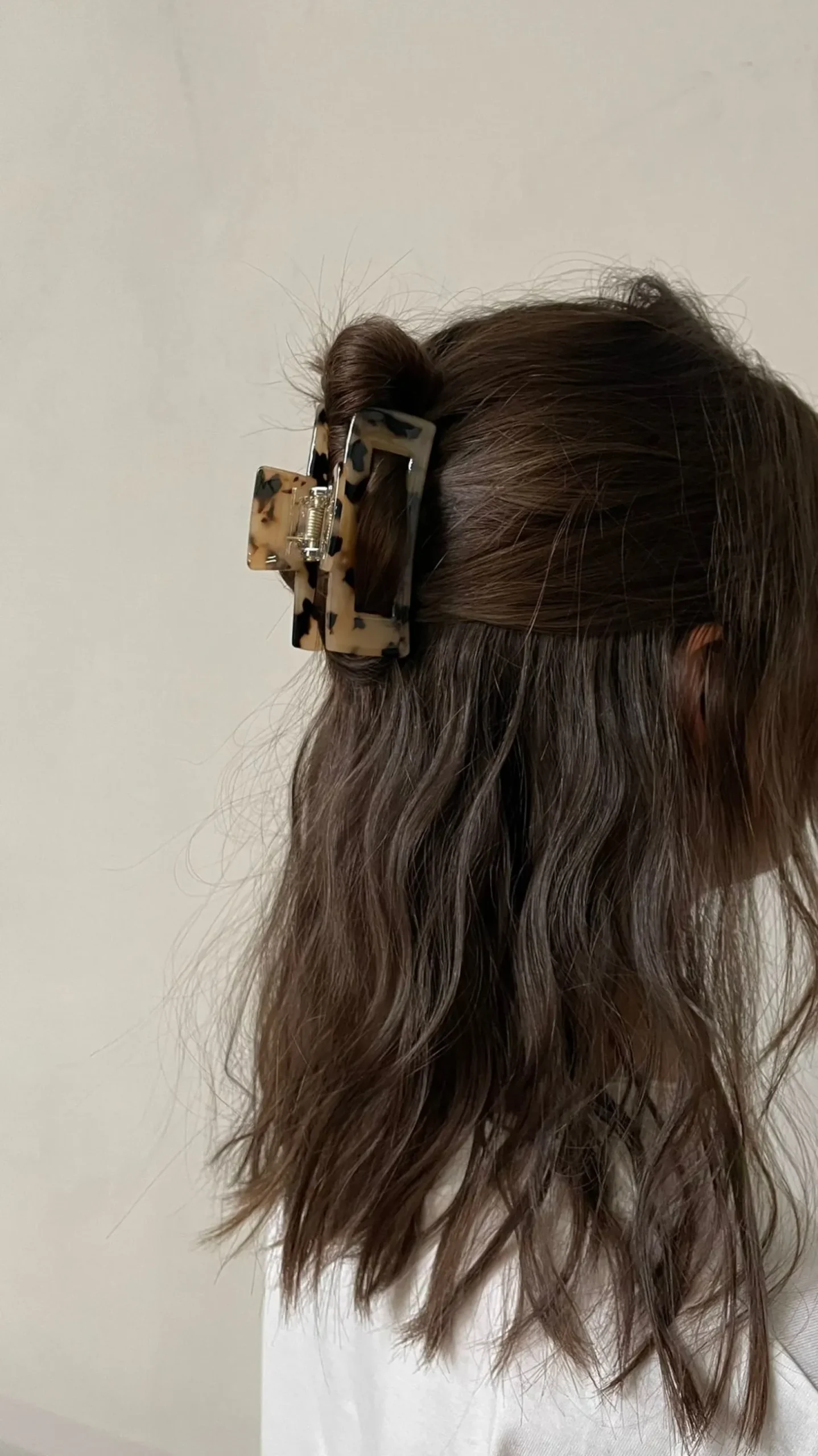 Les Soeurs Resin Hair Clip Rectangle Light Tortue Best Sale