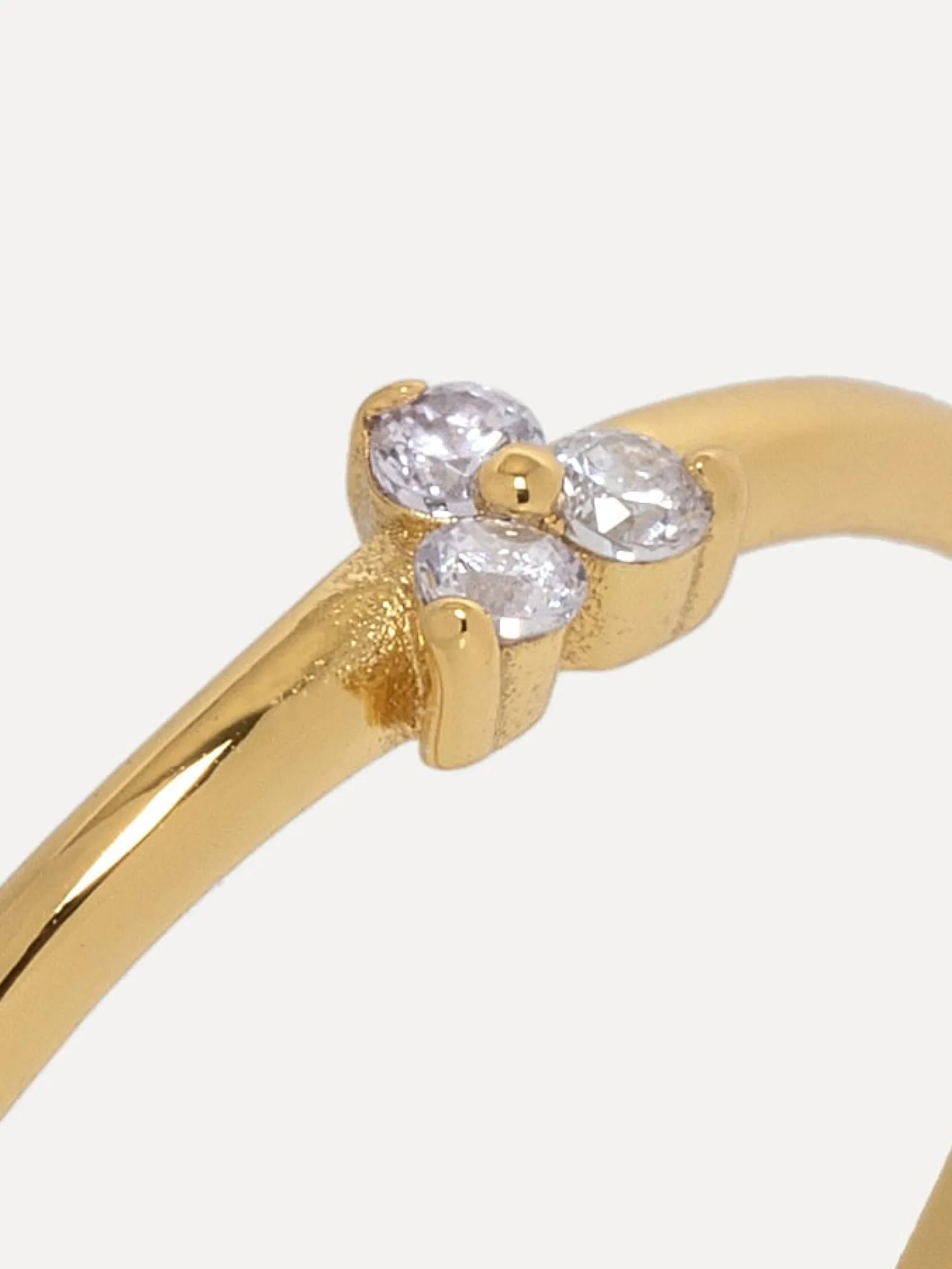 ring_chloe_vintage_triangle_3.webp Les Soeurs Ring Chloe Vintage Triangle Gold Fashion