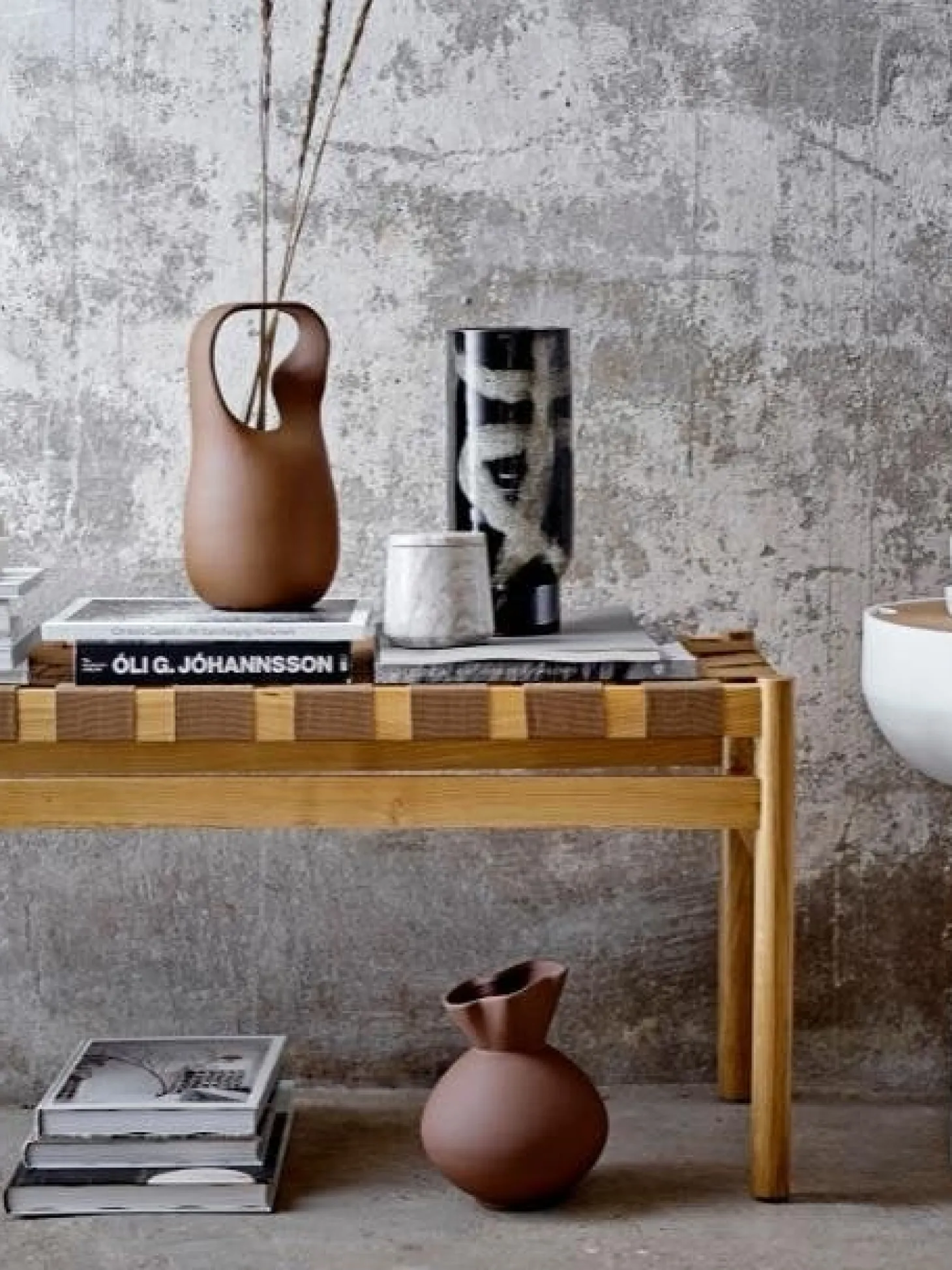 Bloomingville Vaas Vefa Black Terracotta Cheap