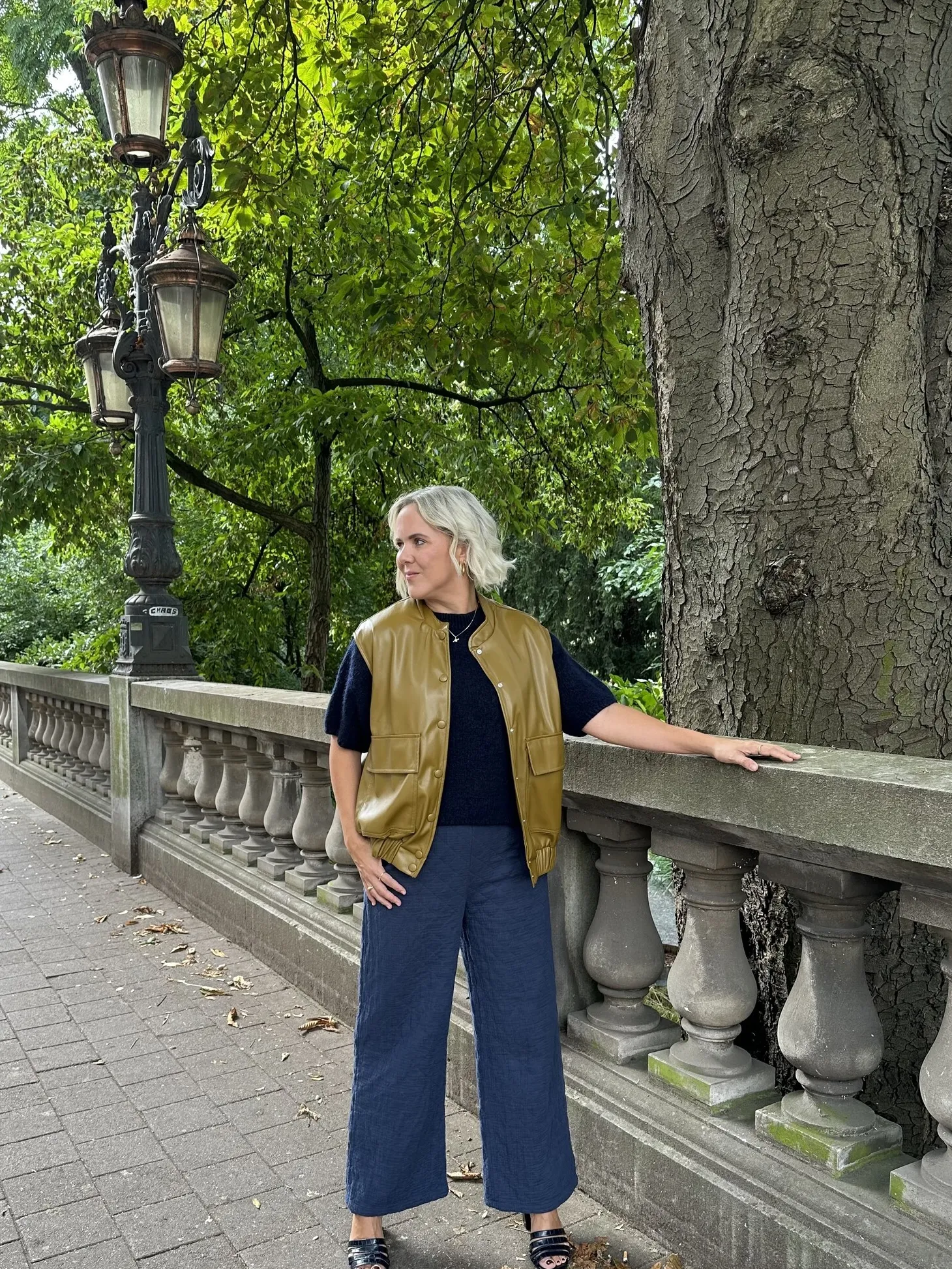 Le Marais Vest Nate Olive Best Sale