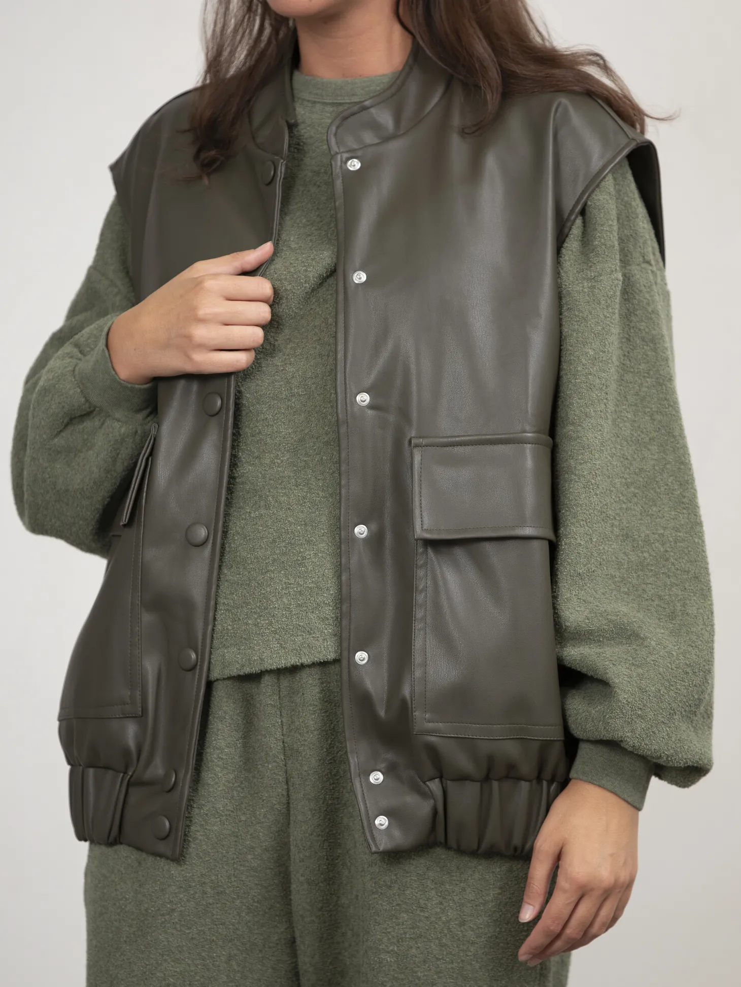 vest_nate_3.webp Le Marais Vest Nate Khaki Fashion