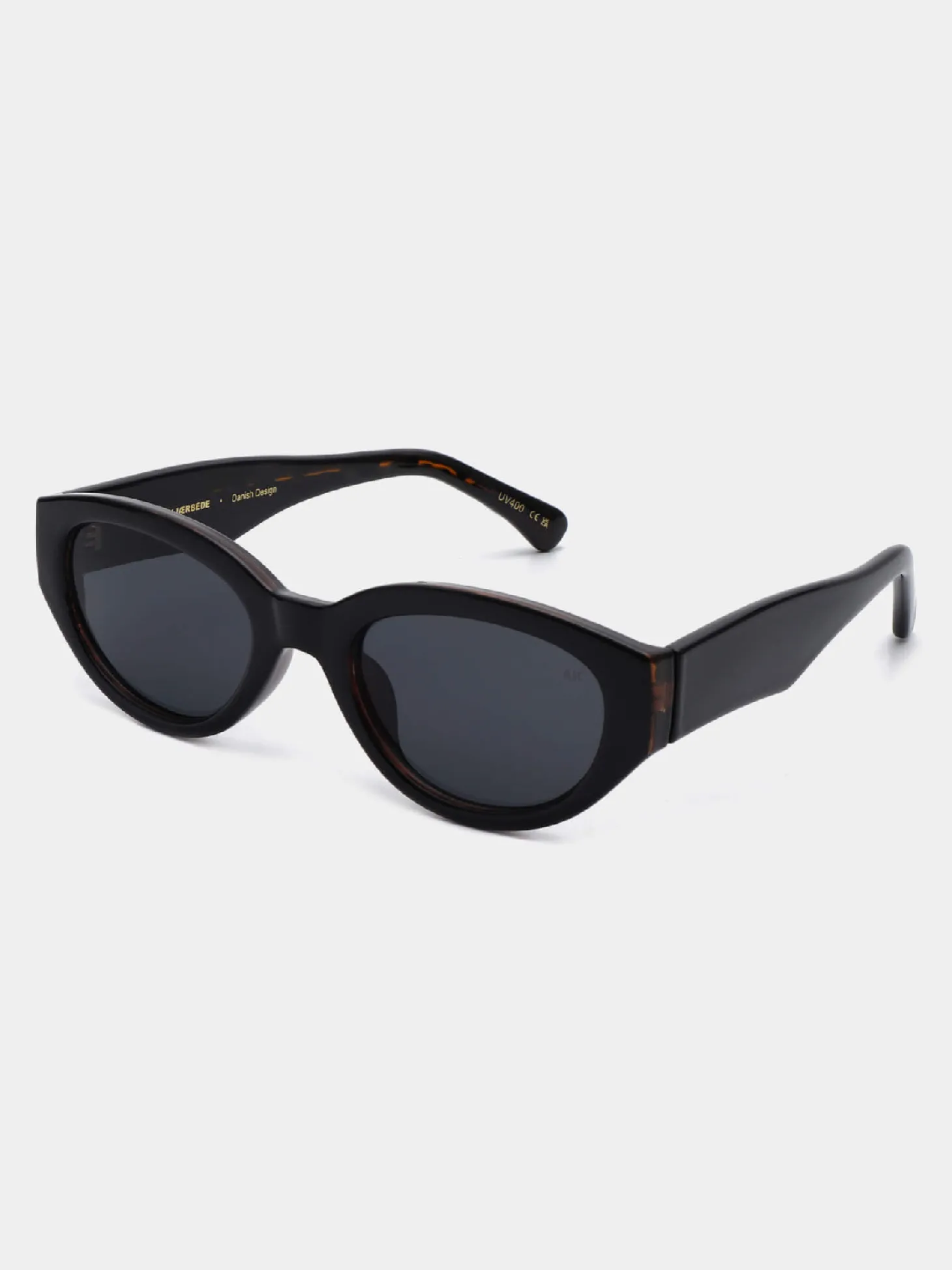 zonnebril_winnie_3-2.webp A.Kjaerbede Zonnebril Winnie Black Fashion